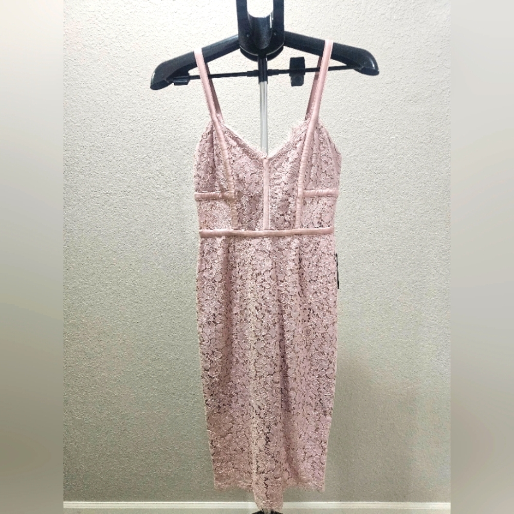 NWT Express Spaghetti Strap Midi Dress With Lace Detail Pale Pink Size 0